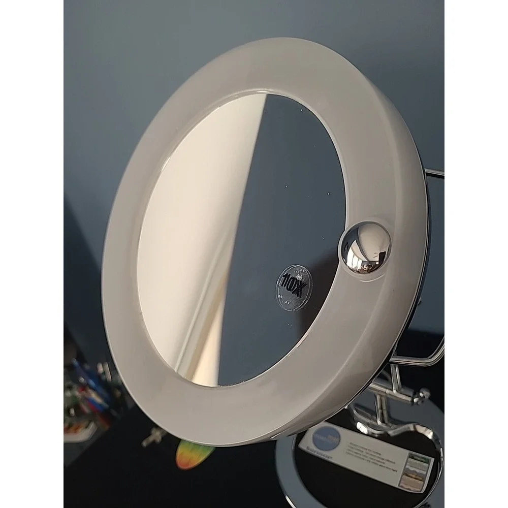 Tensor Full Spectrum Cosmetic Lamp With Magnifying 10X  Mirror FSM‎ 105